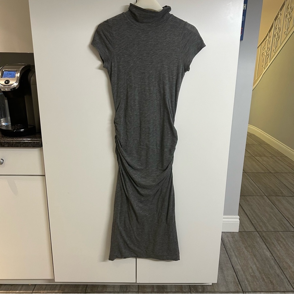 Velvet by Graham &Spencer dress - gray midi form fitted slightly rushed , Size M